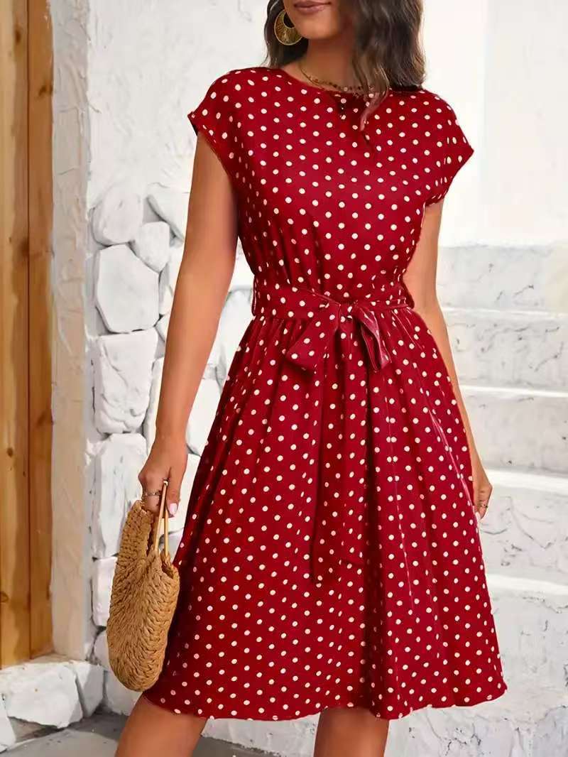 Robe mi-longue pour femme avec ceinture à nouer pour une silhouette cintrée et motif à pois ludique Berg-Feldt