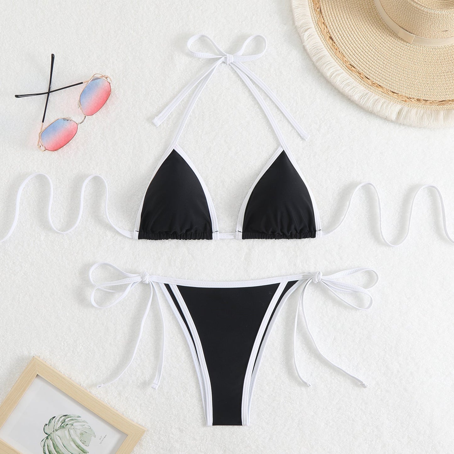 Ensemble de bikini pour femme, modèle triangle, avec bretelles réglables et design contrasté de berg-feldt