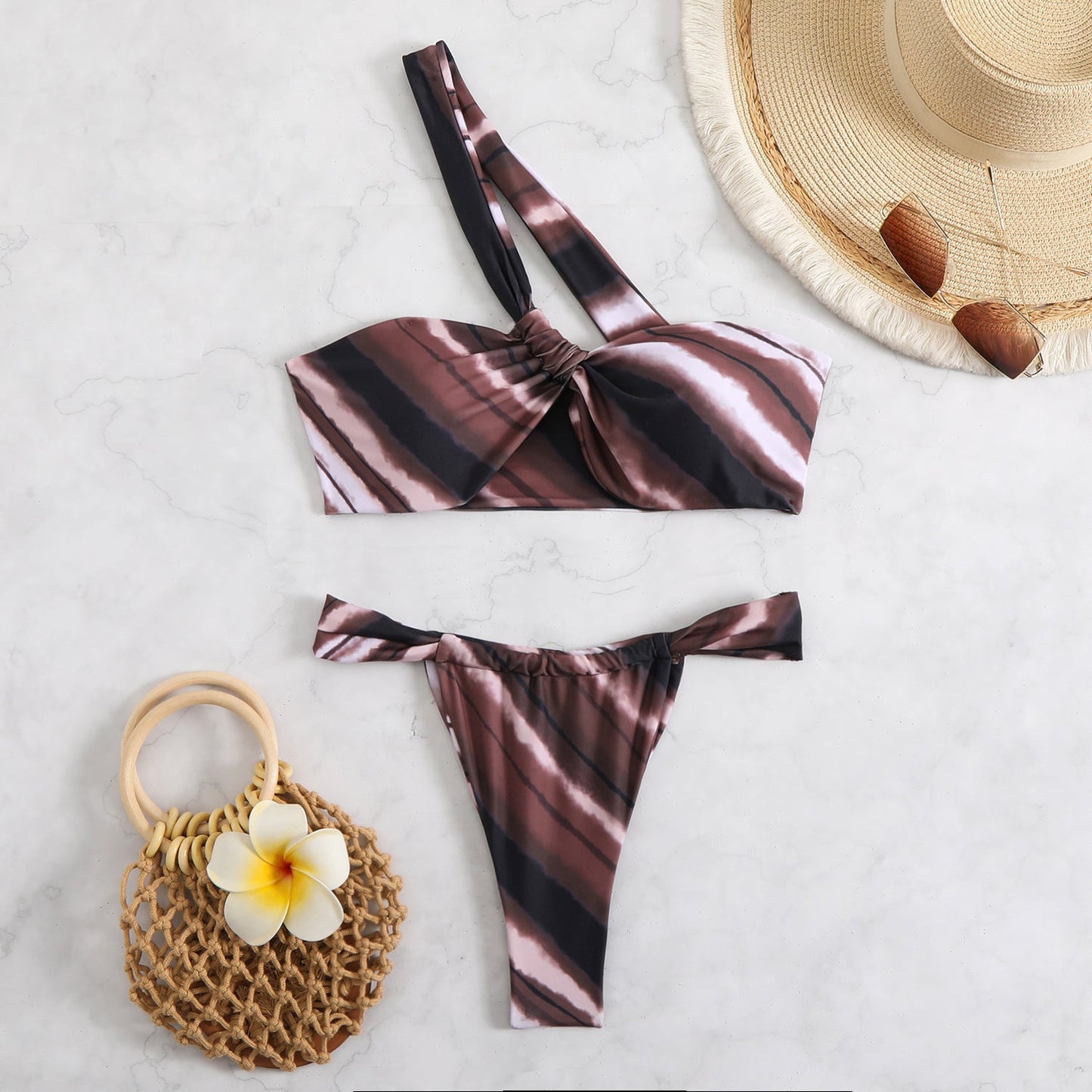 Ensemble de bikini pour femme : Design asymétrique, nœuds décoratifs, berg-feldt