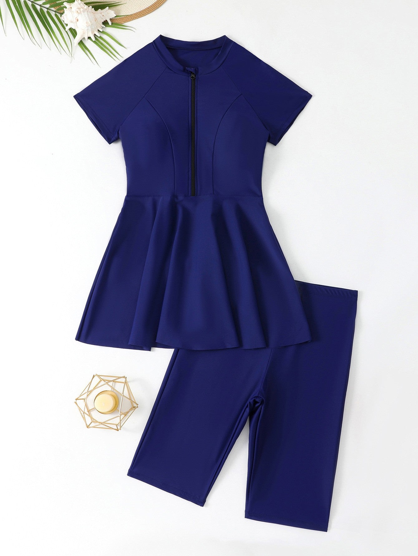 Maillot de bain pour femme avec jupe et fermeture éclair de berg-feldt