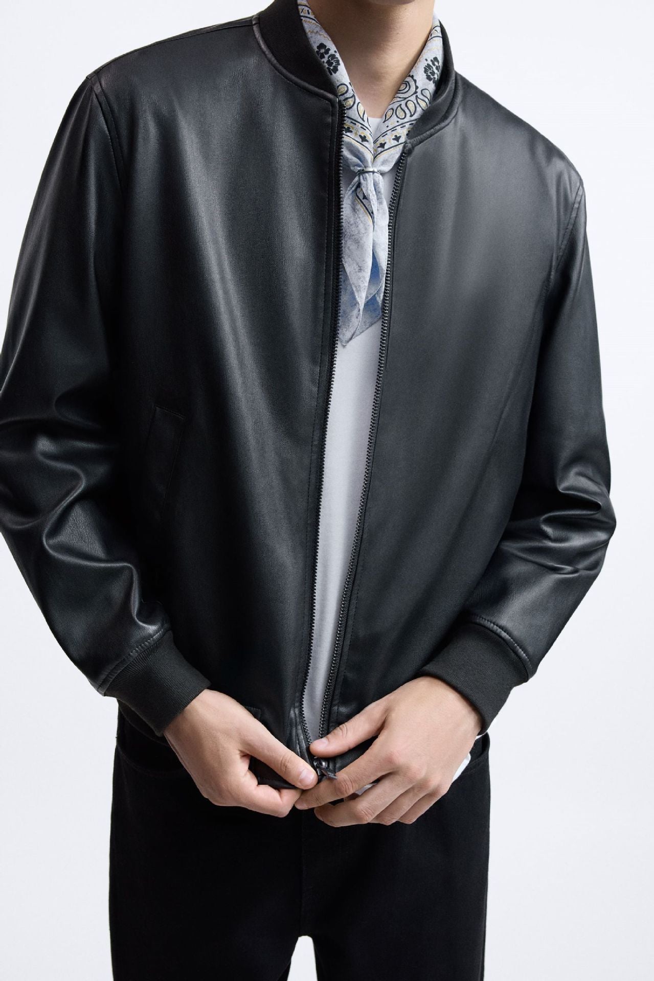 Blouson de motard stylé pour hommes en similicuir de haute qualité avec poches pratiques Hedi-Mode