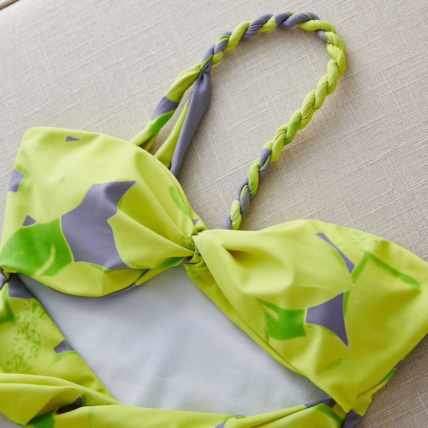 Ensemble bikini pour femme berg-feldt avec bretelles élégantes et motif floral