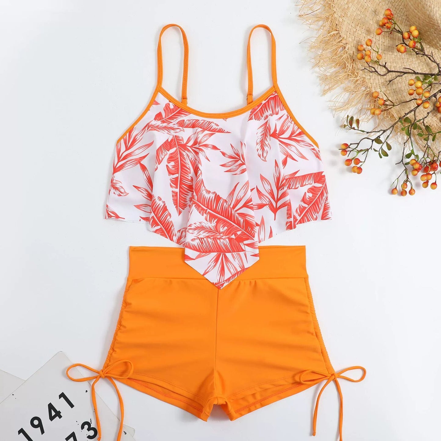 Tankini-Set für Damen mit Blumen-Oberteil und regulierbarer Hose von berg-feldt