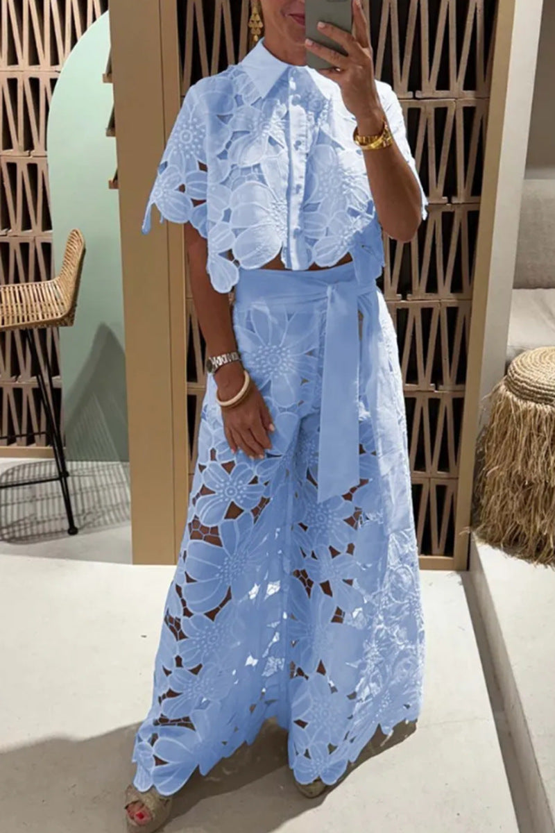 Ensemble floral moderne pour femme : chemisier court et jupe longue par berg-feldt