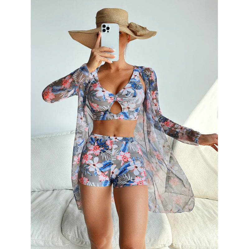 Ensemble de bikini avec kimono transparent et imprimé floral par berg-feldt pour femme