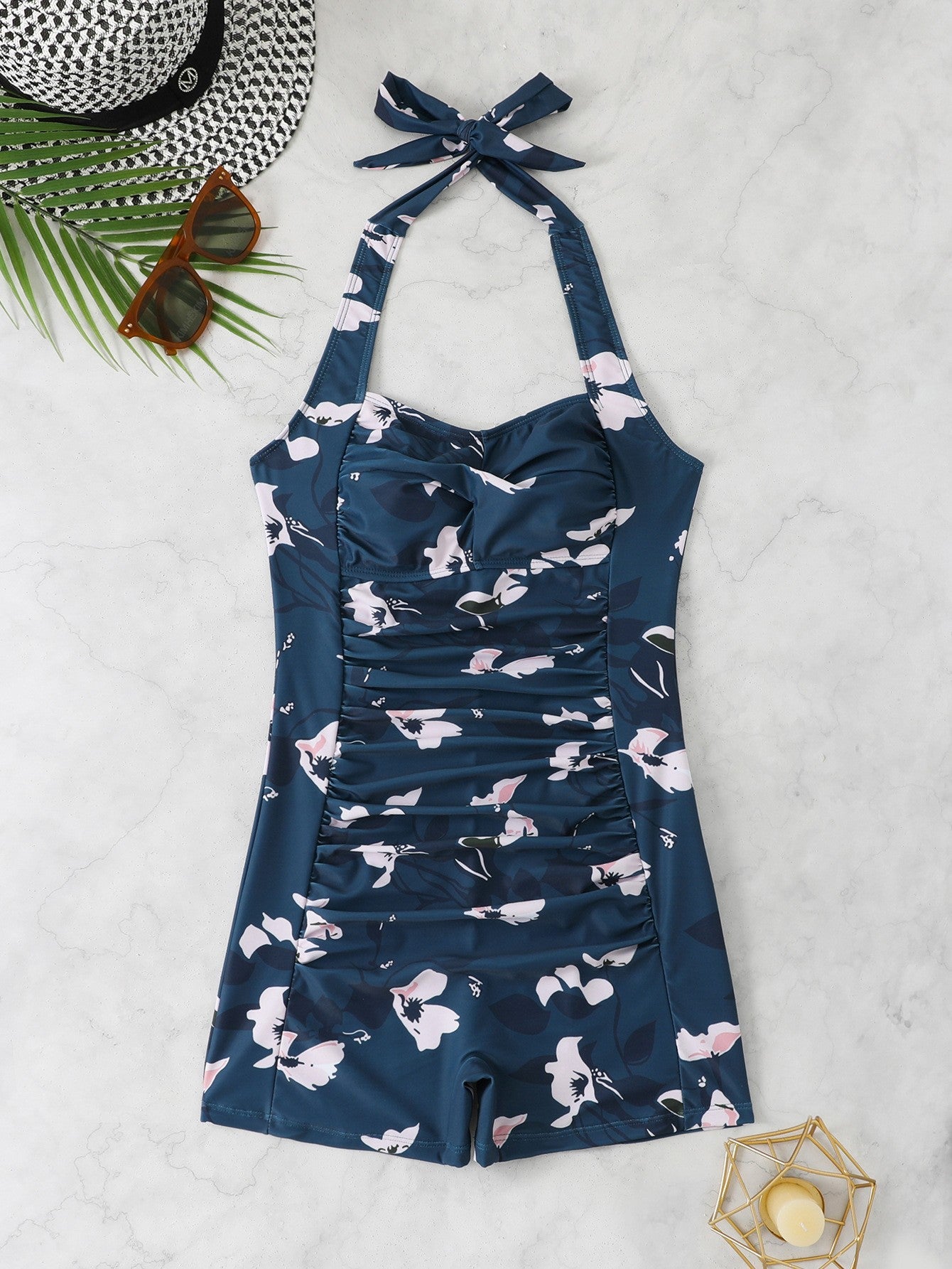 Tankini élégant pour femme avec design cache-cœur et short de berg-feldt