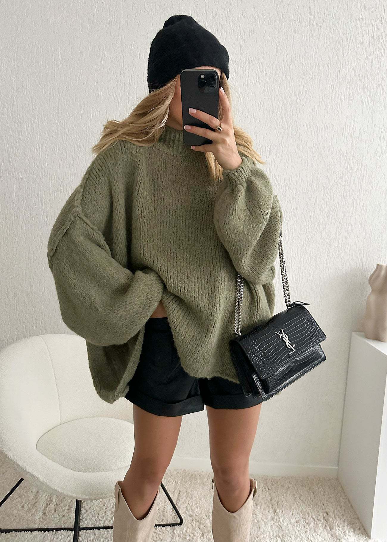 Pull-over ample décontracté pour femme avec manches montées et coupe asymétrique Berg-Feldt