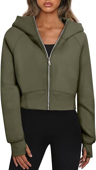 Veste à capuche courte Berg-Feldt pour femmes