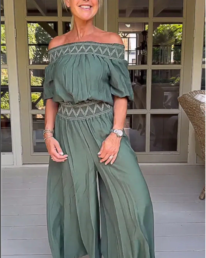Robe longue à encolure Bardot et taille marquée de berg-feldt