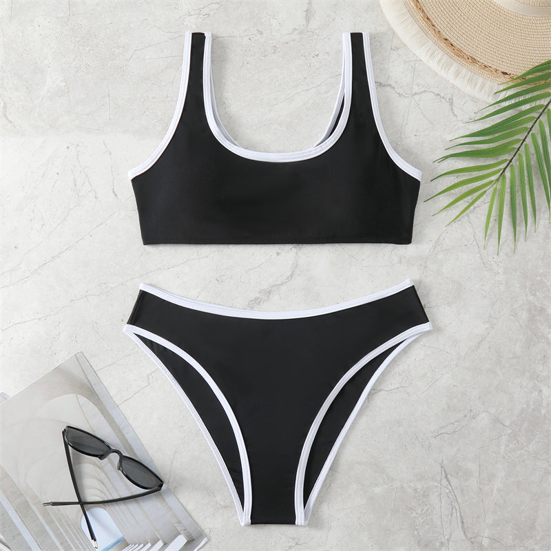 Maillot de bain deux pièces sportif pour femme avec liseré contrastant par berg-feldt