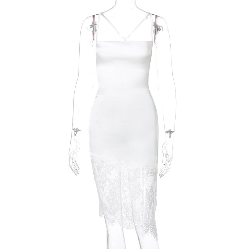 Robe élégante pour femme avec dentelle, bretelles spaghetti ajustables et coupe raffinée, par berg-feldt