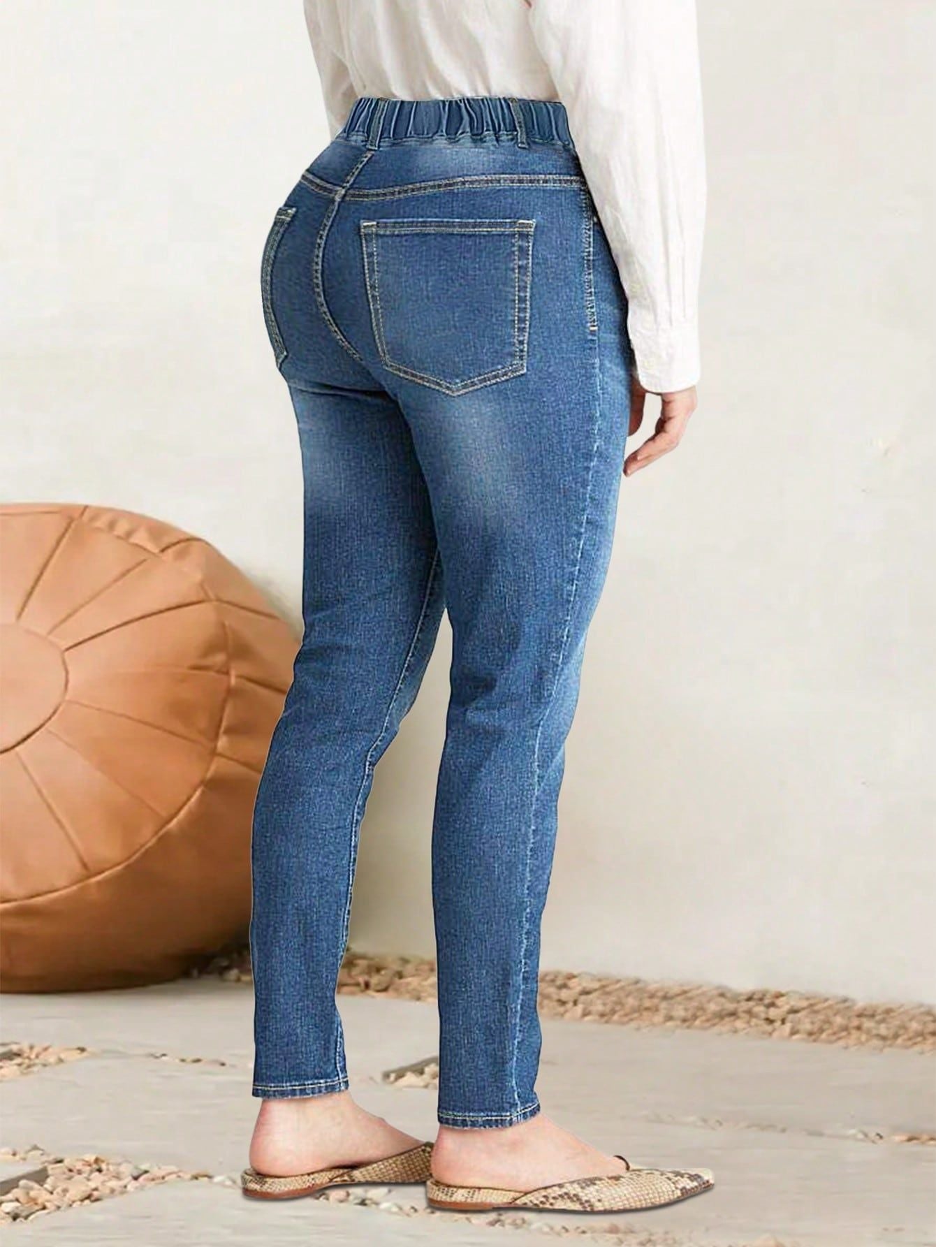 Schmale Damenjeans mit Stretchbund und schmalem Bein von berg-feldt