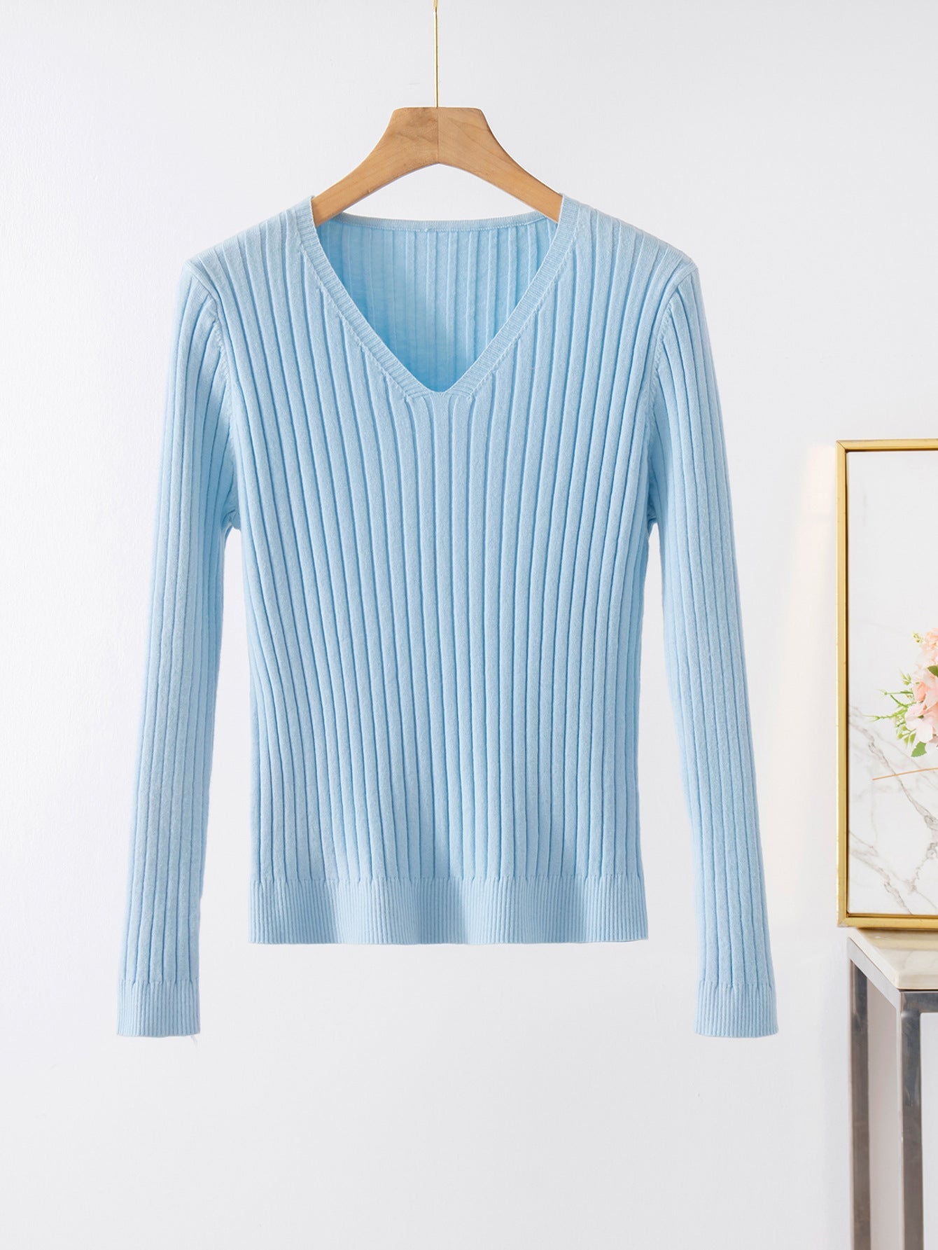 Pull fin en maille côtelée pour femme avec col en V Berg-Feldt