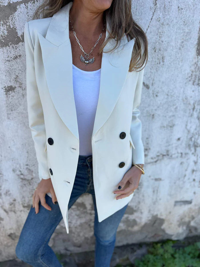 Élégant blazer pour femme à la coupe décontractée, avec des détails classiques, par berg-feldt