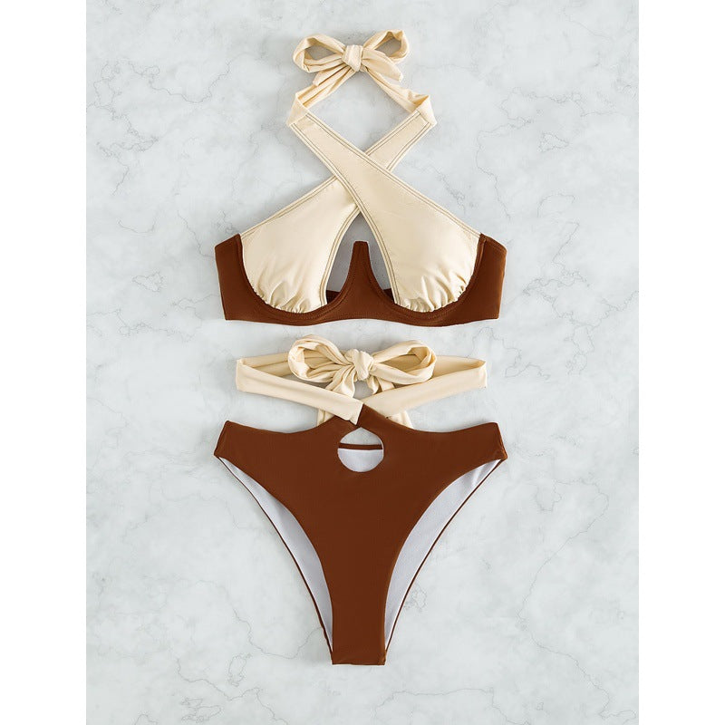 Haut de bikini femme Berg-Feldt avec design cache-cœur innovant et nœuds élégants