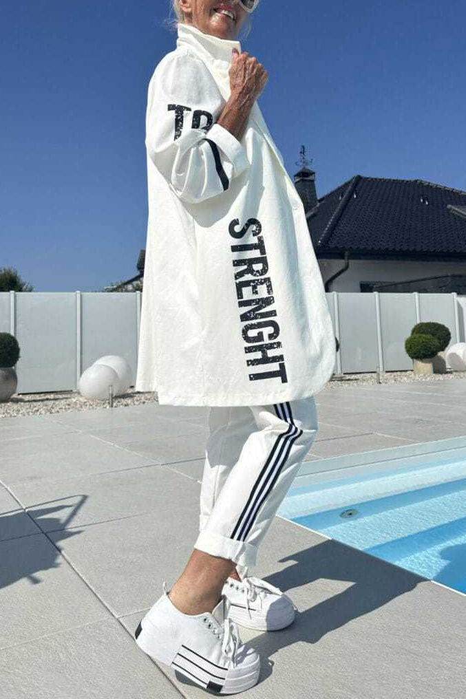 Berg-Feldt | Length Letter Printed Trenchcoat und Hose Zweiteiler Satz