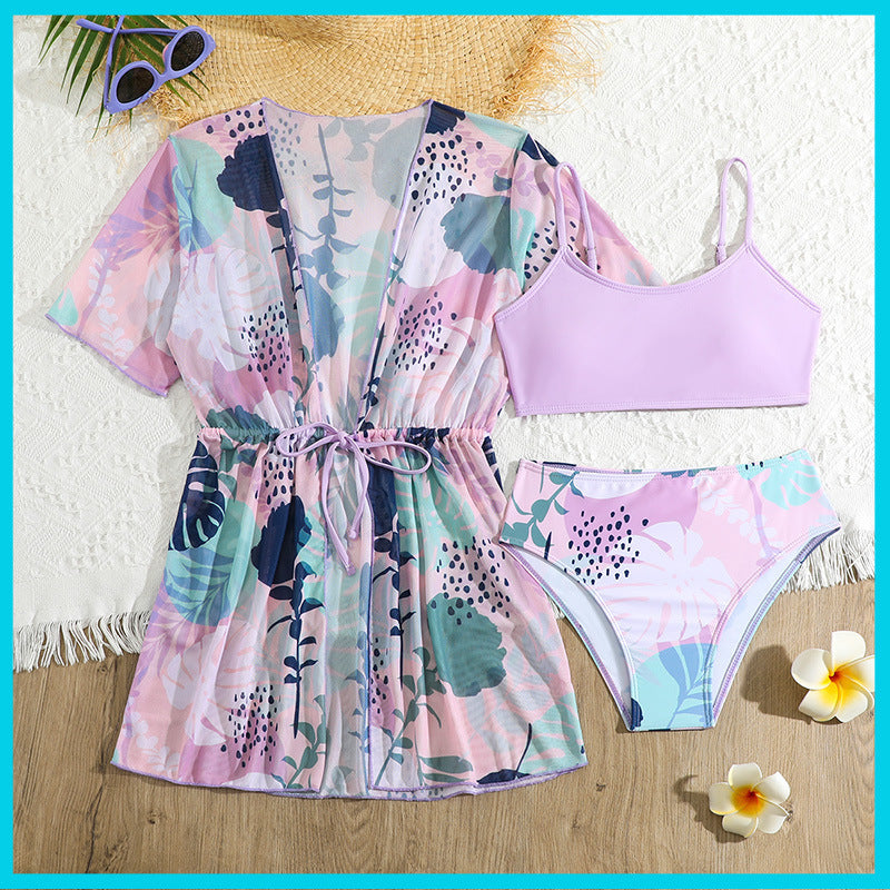 Ensemble de maillots de bain Berg-Feldt pour femme : veste kimono fleurie et haut de bikini sportif