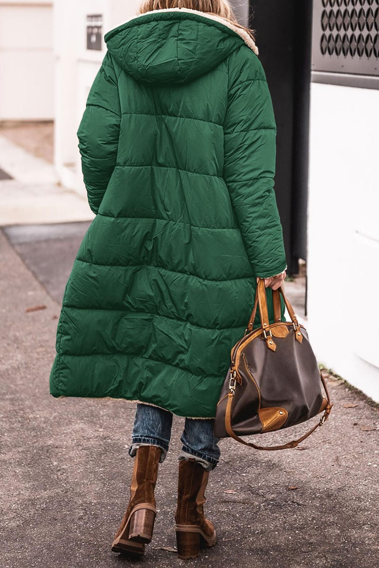 Doudoune matelassée longue pour femme avec capuche intégrée Berg-Feldt