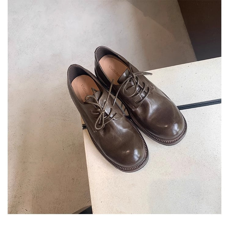 Elegante Damen Schnürschuhe aus hochwertigem Leder mit Profilsohle von berg-feldt