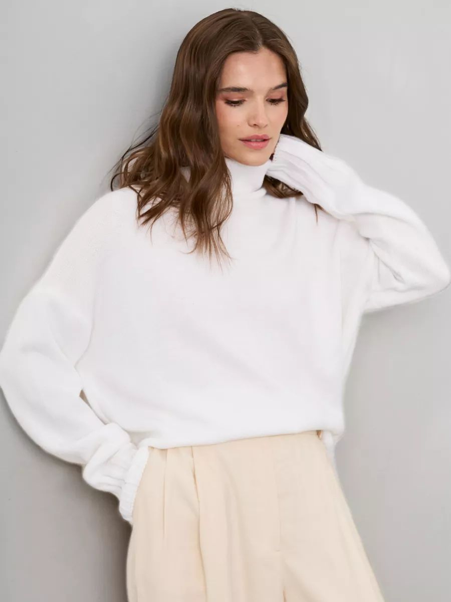 Grand pull en maille col montant avec fentes latérales berg-feldt pour femme