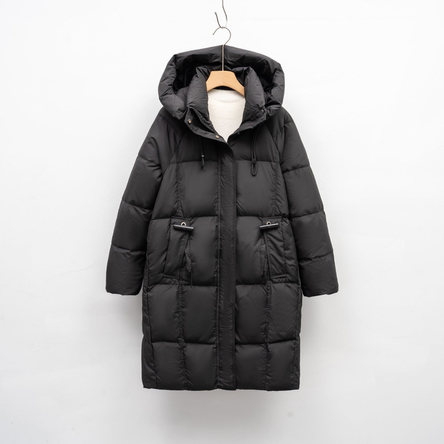 Veste d'hiver isolée pour femme avec grand col-capuche et poches fonctionnelles Berg-Feldt