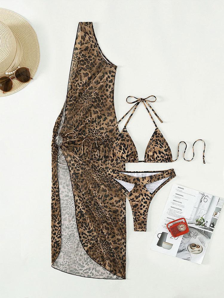 Élégant ensemble de bikini pour femme avec paréo transparent et haut triangle de berg-feldt