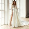 Robe de mariée femme avec élégantes applications en dentelle et jupe évasée Berg-Feldt