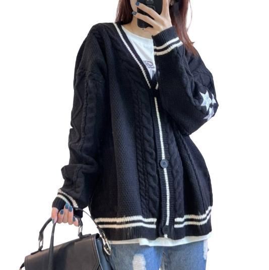Cardigan femme en grosse maille avec structure torsadée unique et étoiles décoratives Berg-Feldt