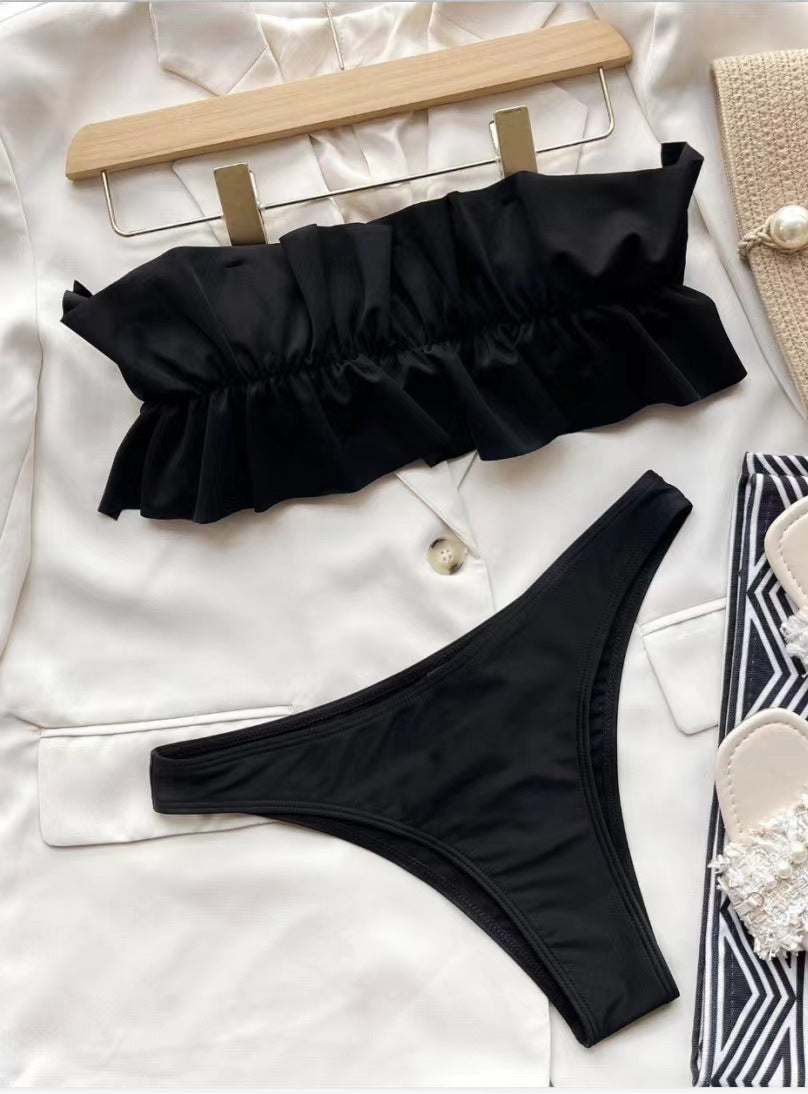 Maillot de bain deux pièces élégant pour femme avec haut bandeau, fronces et coupe haute de berg-feldt