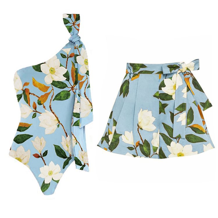 Maillot de bain une pièce Berg-Feldt pour femme, coupe asymétrique et jupe paréo