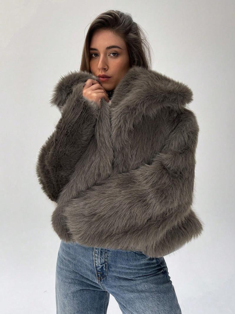 Veste courte en fausse fourrure tendance pour femme avec manches bouffantes Berg-Feldt