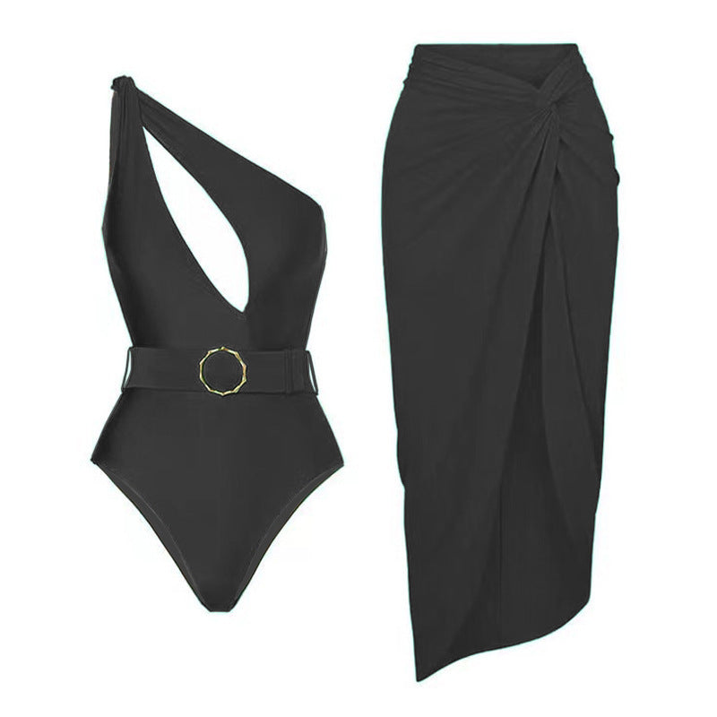 Maillot de bain une pièce élégant pour femme, coupe asymétrique et jupe portefeuille, par berg-feldt
