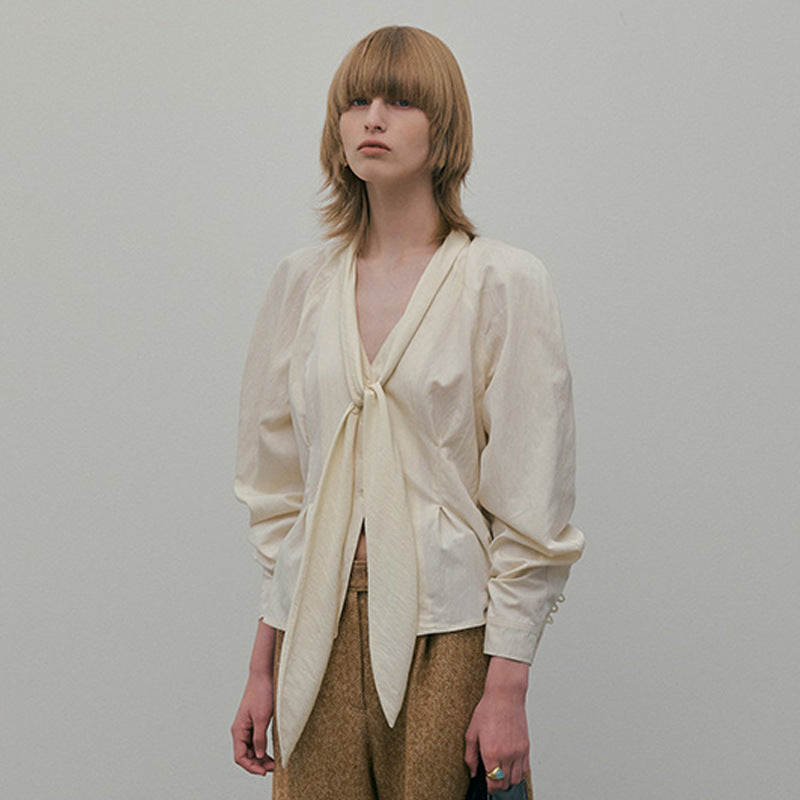 Berg-Feldt blouse pour femme avec des nœuds raffinés et des manches larges