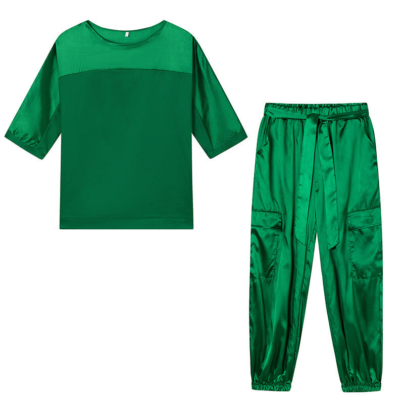 Ensemble de salon en satin Berg-Feldt pour femmes avec pantalon cargo