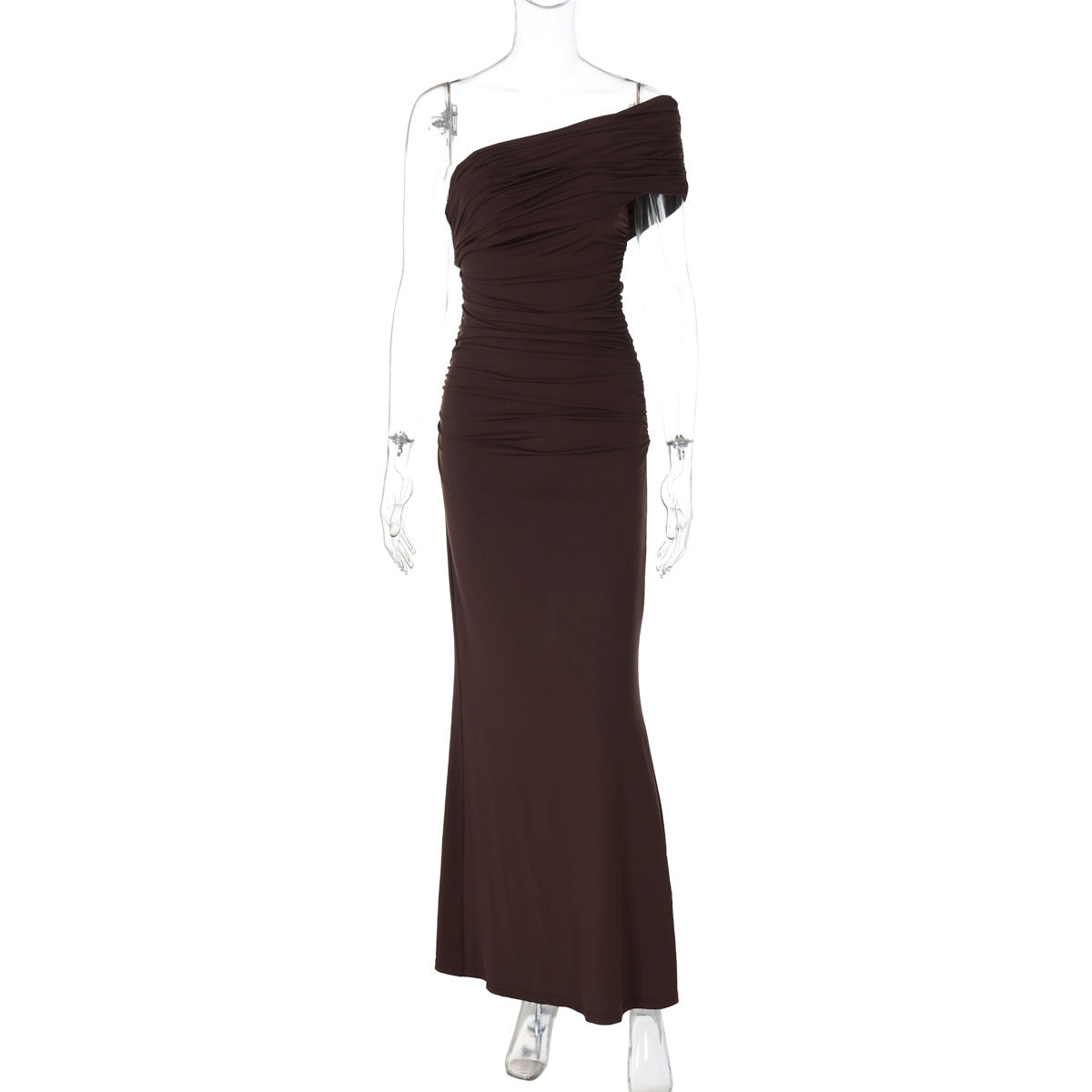 Robe de soirée moulante pour femme avec encolure asymétrique de berg-feldt