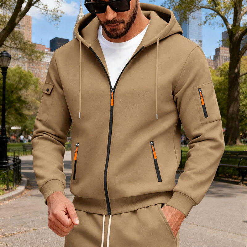 Herren sportlicher Kapuzenpullover mit modischen Schnellverschlüssen und praktischen Taschen Berg-Feldt