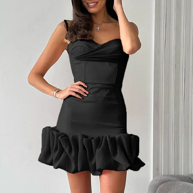 Robe féminine cintrée à volants de berg-feldt