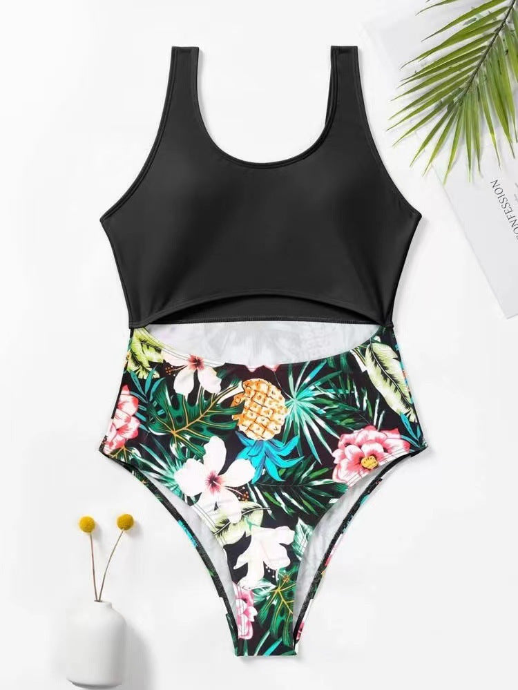 Badeanzug für Damen: Einteiler mit modischem Crop-Top und Blumenmuster von berg-feldt