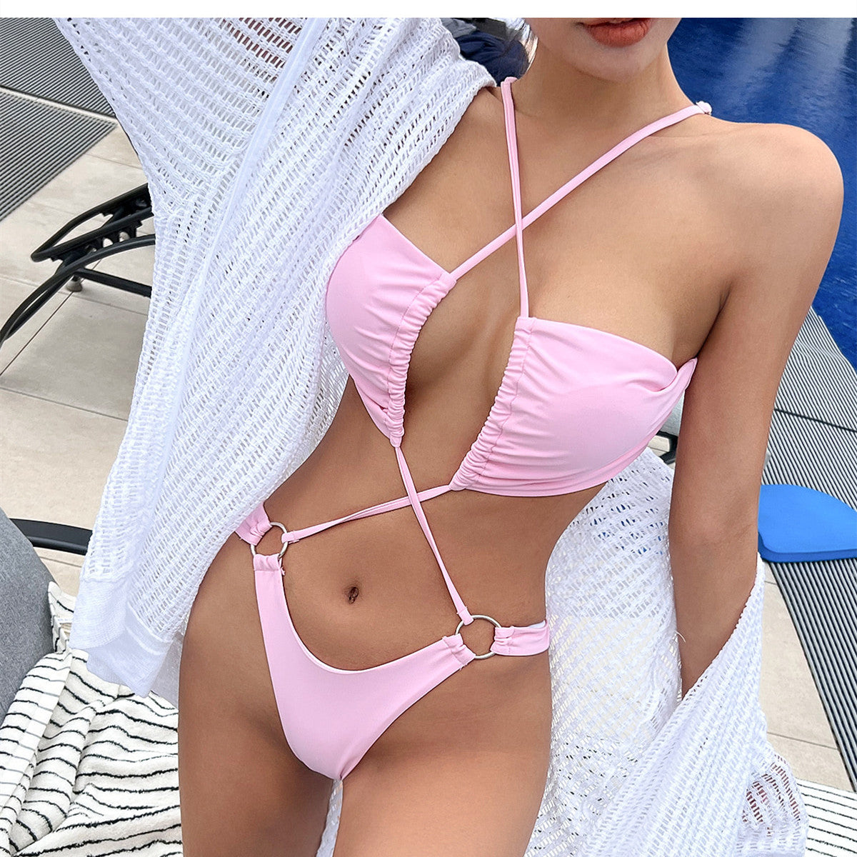 Ensemble de bikini pour femme avec détails d'anneaux ludiques et bretelles réglables, par berg-feldt