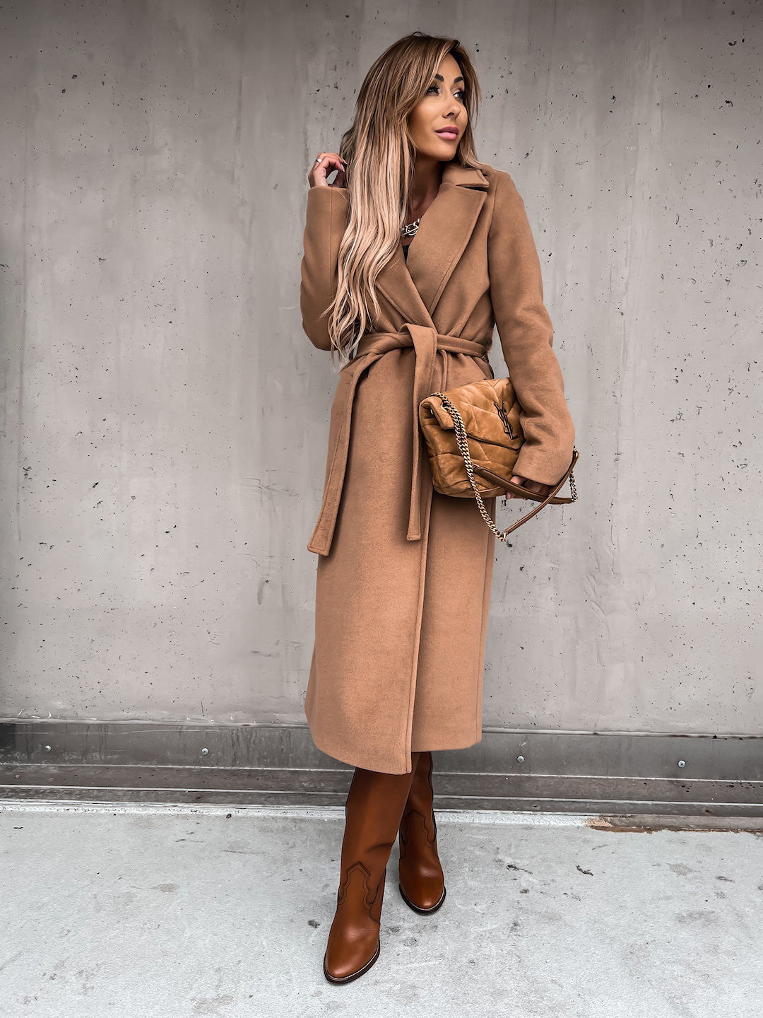 Manteau en laine à manches longues et ceinture élégant pour femme Berg-Feldt