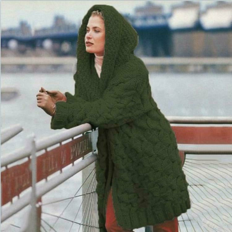 Berg-Feldt | Langer Strickjacke mit Kapuze