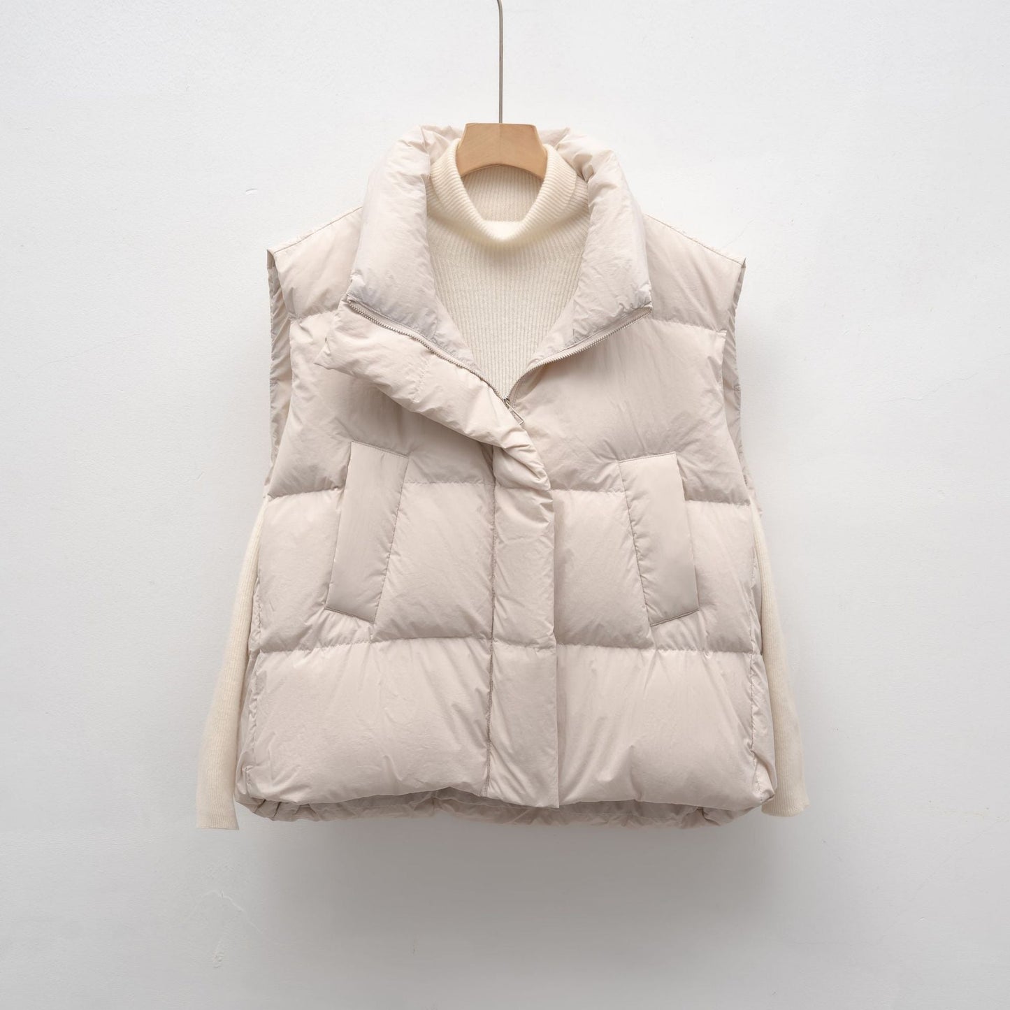 Doudoune femme tendance avec col montant et poches pratiques Berg-Feldt