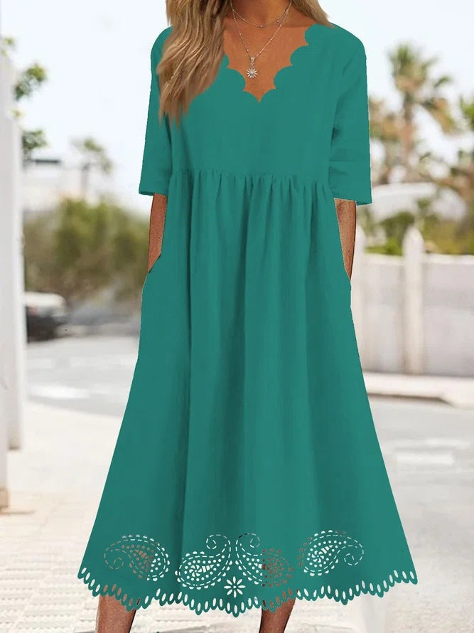 Robe midi élégante avec bordure en dentelle par berg-feldt