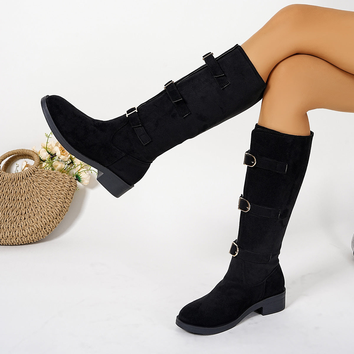 Bottes tendance pour femmes avec boucles décoratives et talon bloc confortable Berg-Feldt