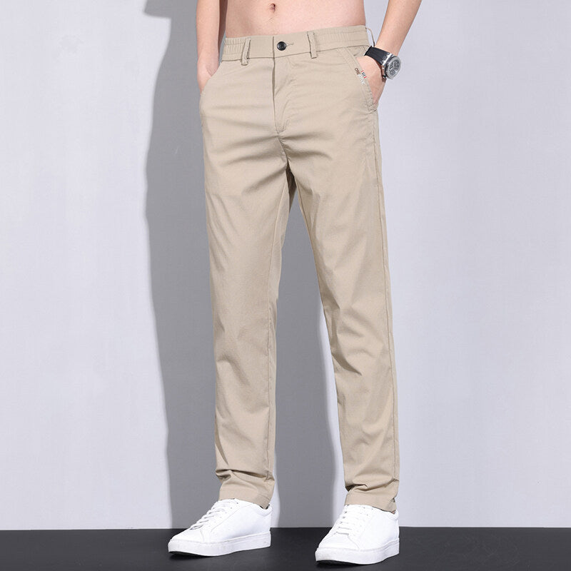 Pantalon chino homme tendance avec taille élastiquée et poches latérales pratiques Berg-Feldt