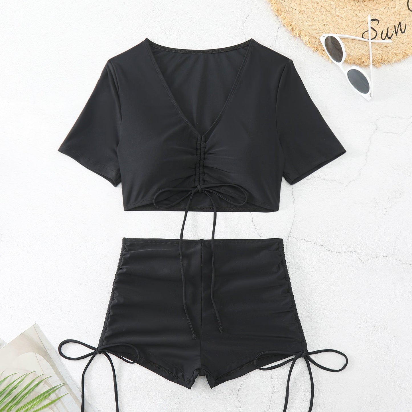 Ensemble de maillots de bain Berg-Feldt pour femmes : haut court et short taille haute
