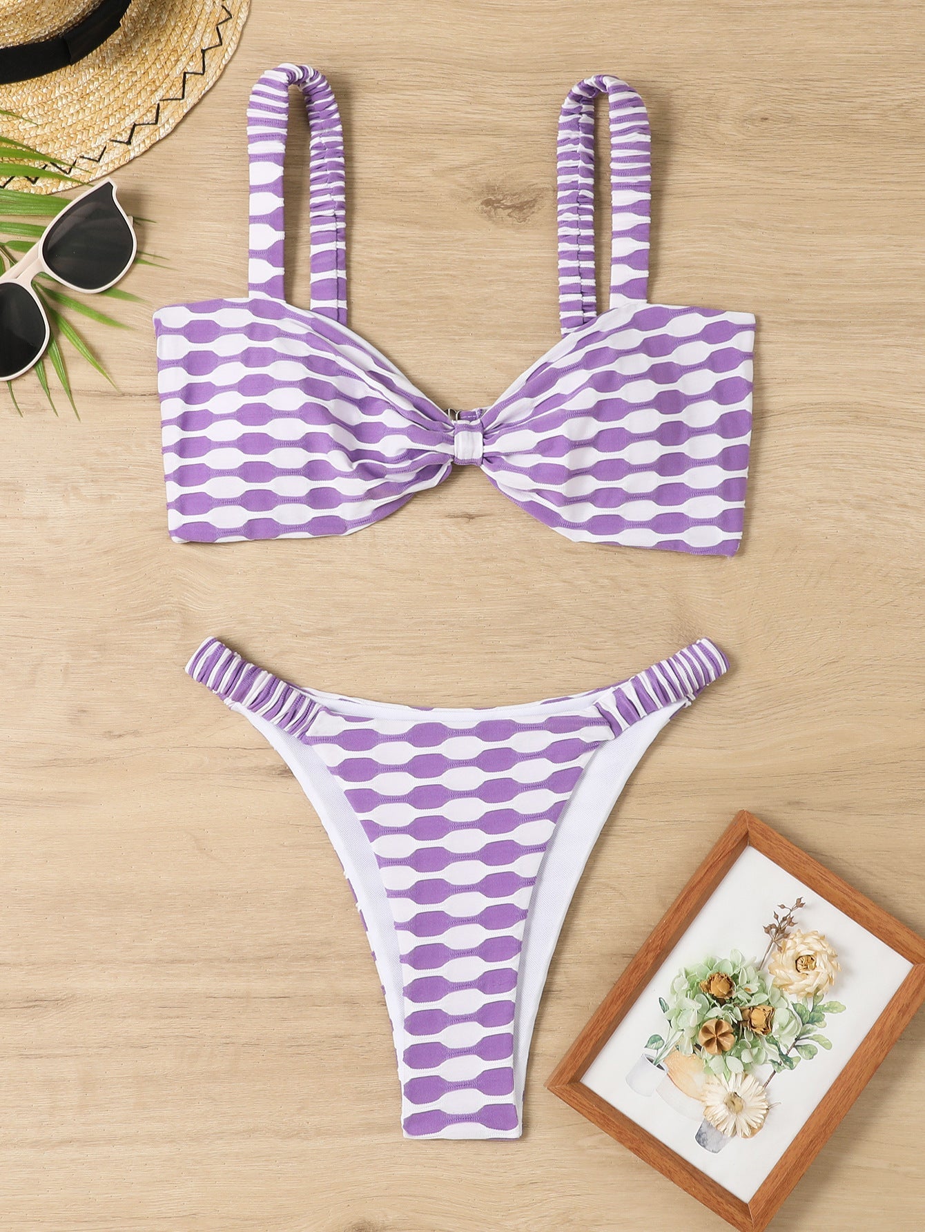 Ensemble de bikini pour femmes avec nœud tendance et bretelles sportives par berg-feldt