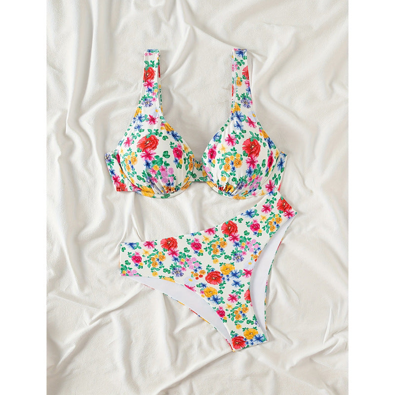 Haut de bikini et culotte taille haute à motif floral Berg-feldt