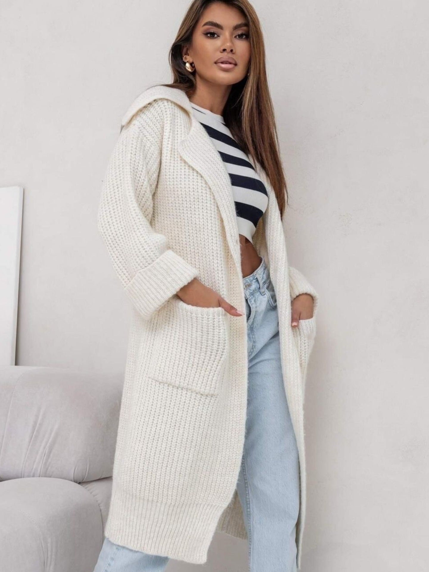Berg-Feldt | Langer Strickmantel - Oversized Passform - Wollmix - Mit Kapuze und Taschen