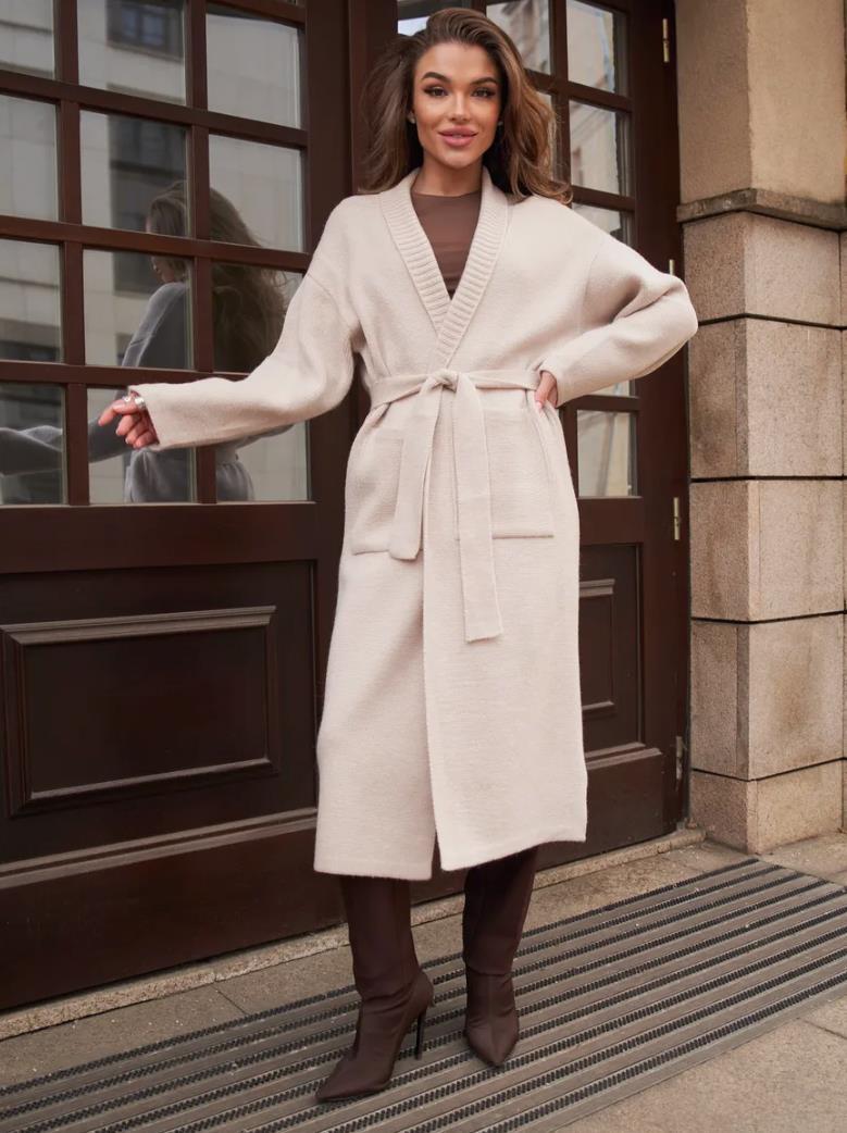 Damen Strickmantel mit Gürtel und praktischen Taschen Berg-Feldt